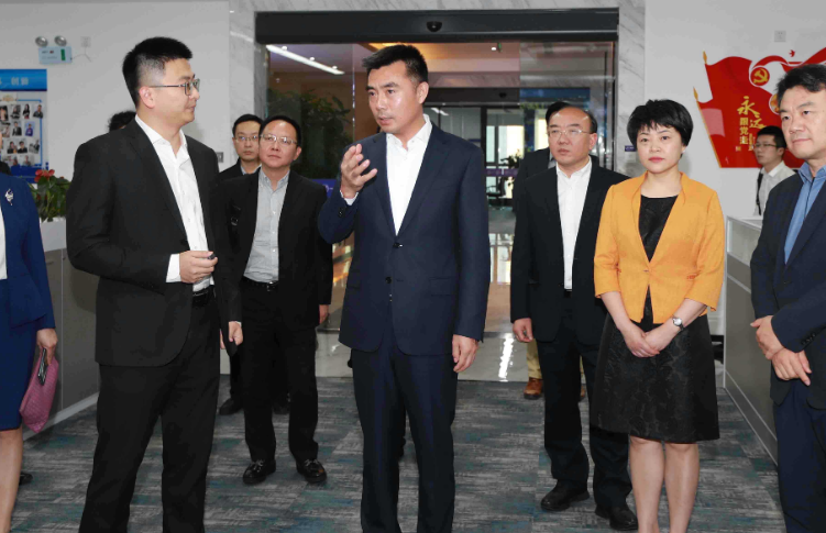 洛阳高校回应逸夫楼被拆：新的更大功能更齐全